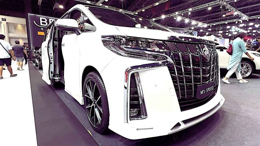 2026 Toyota Alphard 2.5 HYBRID E-Four